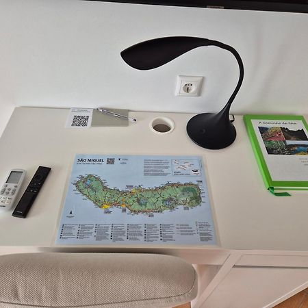 A Caminho Da Ilha Lejlighed Ponta Delgada Eksteriør billede